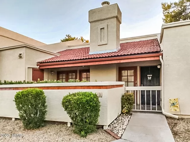 MLS: 6588435 Condo For Sale