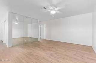 Photo #6: 6588595 Listing