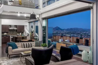 Photo #3: 6588623 Listing 