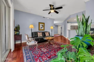 Photo #4: 6588846 Listing