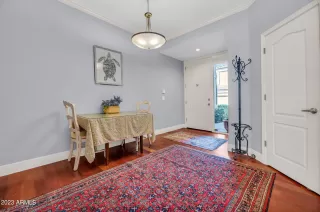 Photo #5: 6588846 Listing