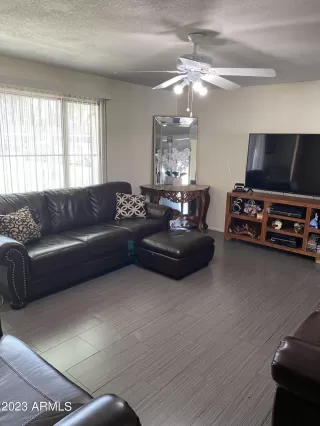 Photo #5: 6588880 Listing 