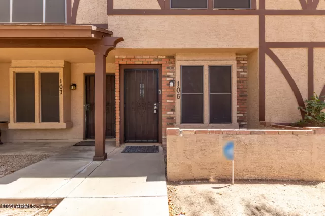 MLS: 6588908 Condo For Sale