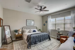 Photo #6: 6588916 Listing