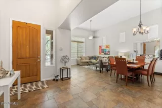 Photo #3: 6588967 Listing 