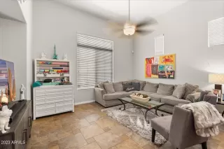 Photo #6: 6588967 Listing 