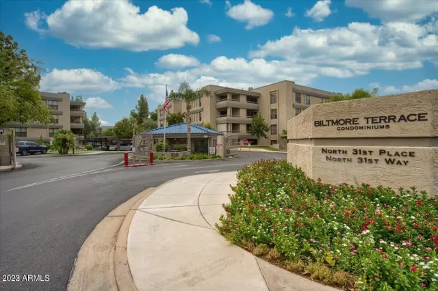 MLS: 6589241 Condo For Sale