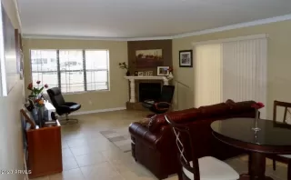 Photo #4: 6589241 Listing