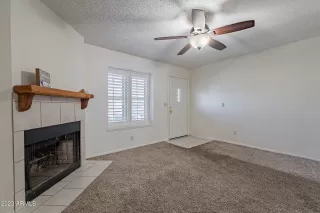 Photo #6: 6589311 Listing