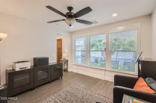 Photo #6: 6589340 Listing 