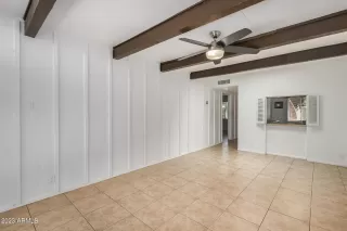 Photo #5: 6589437 Listing