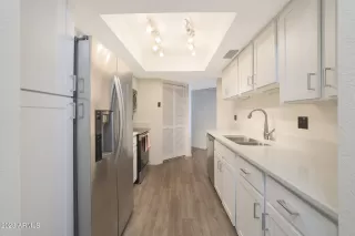 Photo #2: 6589579 Listing