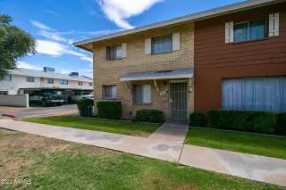 Photo #2: 6589585 Listing 