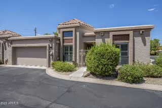 Photo #1: 6589745 Listing 