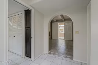 Photo #4: 6589745 Listing 