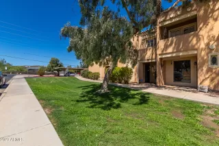 Photo #4: 6589894 Listing