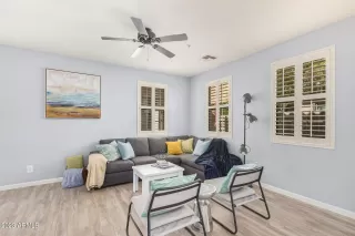 Photo #5: 6590203 Listing