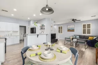 Photo #6: 6590203 Listing