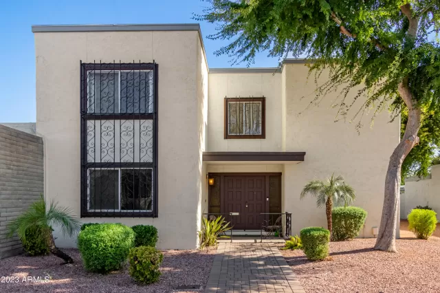 MLS: 6590295 Condo For Sale