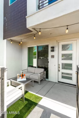 Photo #3: 6590368 Listing