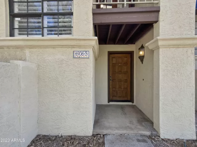 MLS: 6590402 Condo For Sale