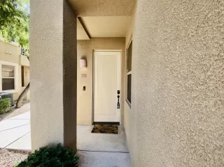 Photo #2: 6590418 Listing