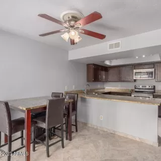 Photo #2: 6590613 Listing