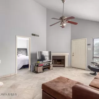 Photo #3: 6590613 Listing