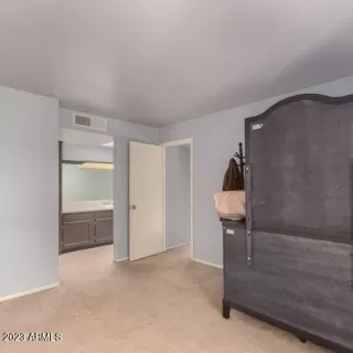 Photo #6: 6590613 Listing