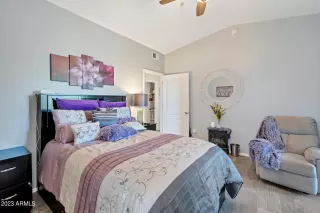 Photo #6: 6590664 Listing