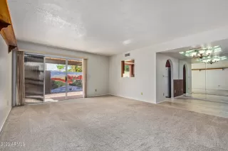 Photo #2: 6590874 Listing