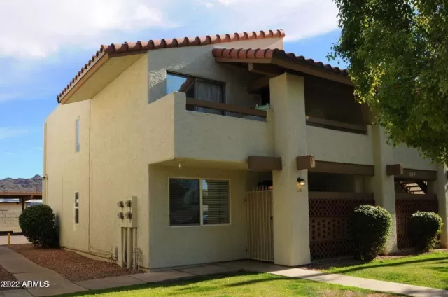 MLS: 6591178 Condo For Sale