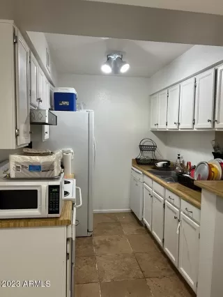 Photo #4: 6591242 Listing 