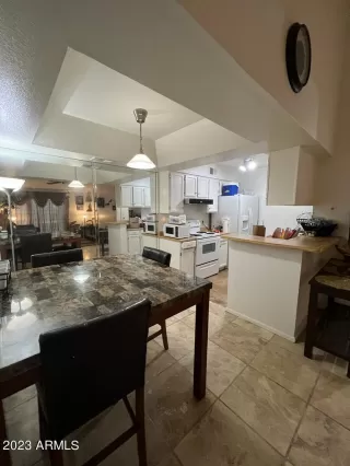 Photo #6: 6591242 Listing 