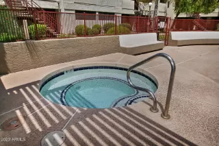 Photo #4: 6591404 Listing