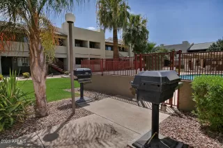 Photo #5: 6591404 Listing