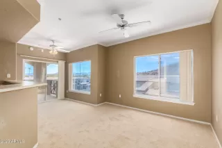 Photo #4: 6591441 Listing