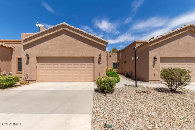 MLS: 6591556 Condo For Sale