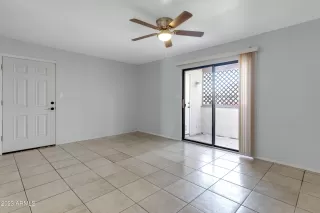 Photo #6: 6591737 Listing