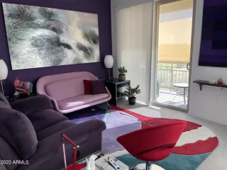 Photo #6: 6591861 Listing