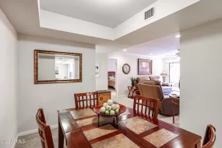 Photo #4: 6592065 Listing 