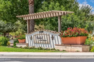 Photo #1: 6592110 Listing 