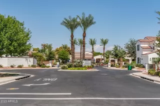 Photo #2: 6592110 Listing 