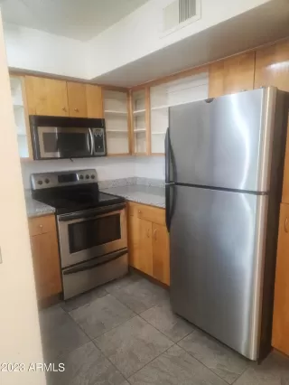 Photo #4: 6592136 Listing 