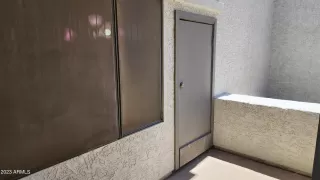 Photo #3: 6592231 Listing