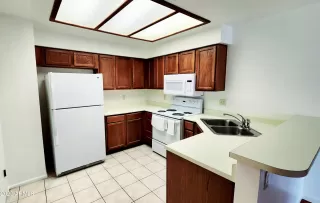 Photo #5: 6592231 Listing