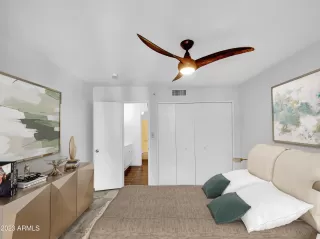 Photo #3: 6592351 Listing