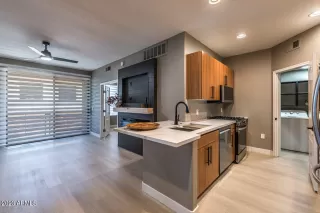 Photo #2: 6592588 Listing 