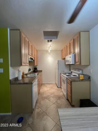 Photo #5: 6592649 Listing 