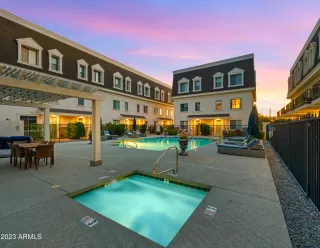 Photo #1: 6592836 Listing 